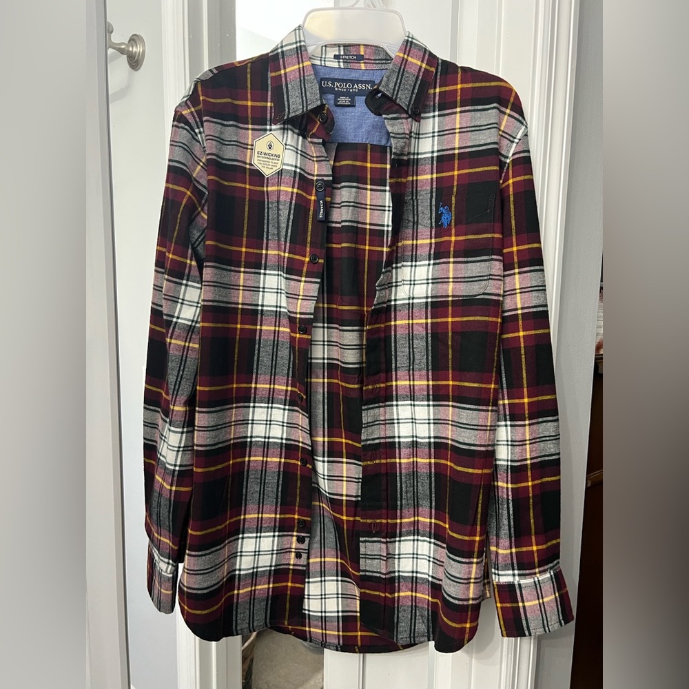 NWT Mens XS Shirt
